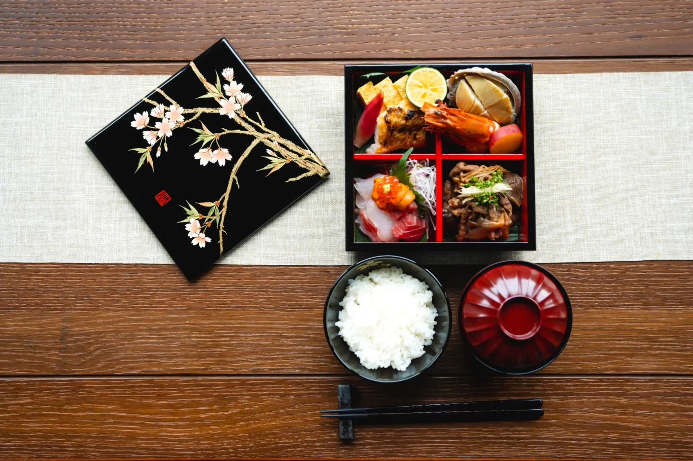 蒔漆朝食 蒔漆朝食