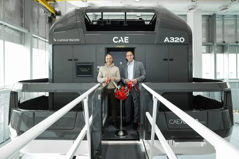 國泰飛行訓練中心接收CAE全新空中巴士A320neo全動飛行模擬器 - 這裡胡說 JL TALKS 國泰飛行訓練中心接收CAE全新空中巴士A320neo全動飛行模擬器 - 這裡胡說 JL TALKS