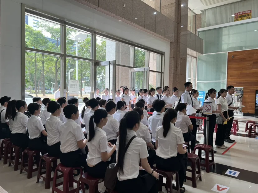 台灣虎航今高雄客艙組員初試 踴躍積極網羅在地優秀生力軍 深耕南部市場 - 這裡胡說 JL TALKS