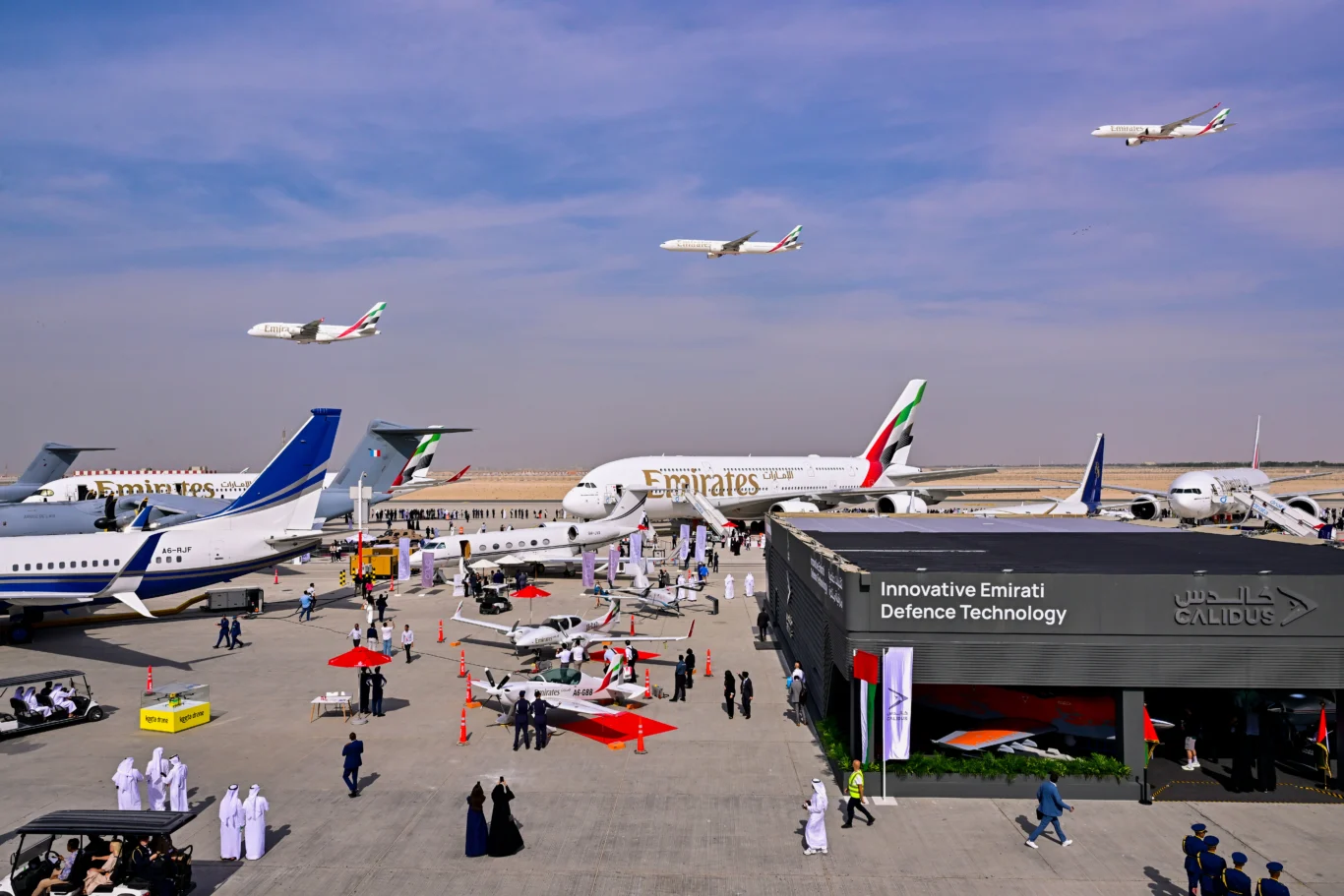 阿聯酋航空 A350 於 2025 年杜拜航空展首度亮相飛行表演 - 這裡胡說 JL TALKS