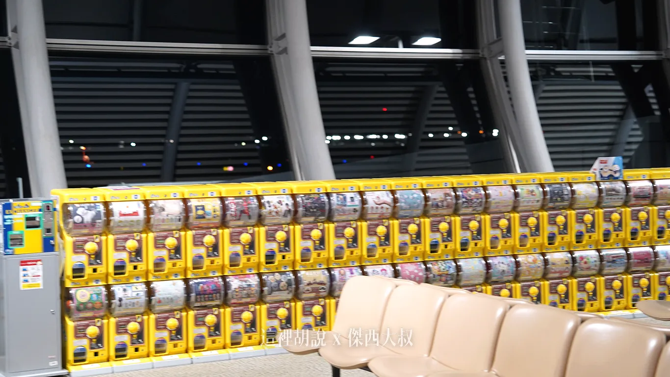 仙台機場國際線 管制區域內 商店以及咖啡店 - 這裡胡說 JL TALKS 仙台機場國際線 管制區域內 商店以及咖啡店 - 這裡胡說 JL TALKS