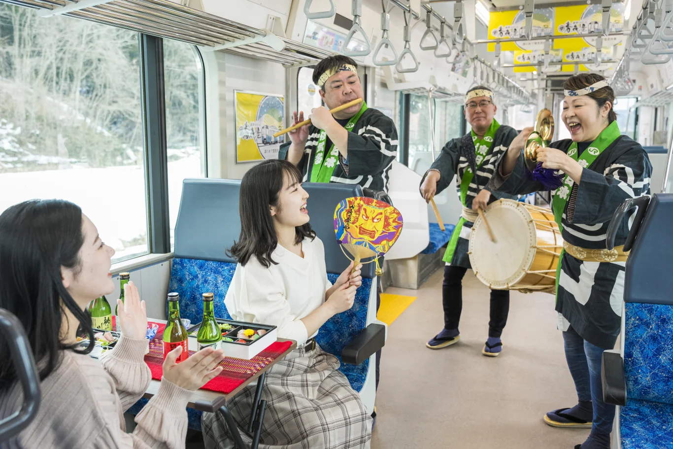 星野集團在青森 營運20週年週年慶!青森屋、奧入瀨溪流飯店、界 津輕:【青森屋】品味各地美味下酒菜與在地清酒,欣賞雪景的「品酒珍餚雪見列車」 星野集團在青森 營運20週年週年慶!青森屋、奧入瀨溪流飯店、界 津輕:【青森屋】品味各地美味下酒菜與在地清酒,欣賞雪景的「品酒珍餚雪見列車」