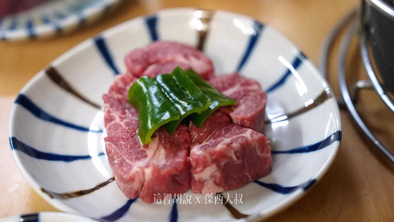 札幌薄野 味園 炭火燒肉 嚴選牛肉、七星米:單點燒肉肉品 札幌薄野 味園 炭火燒肉 嚴選牛肉、七星米:單點燒肉肉品