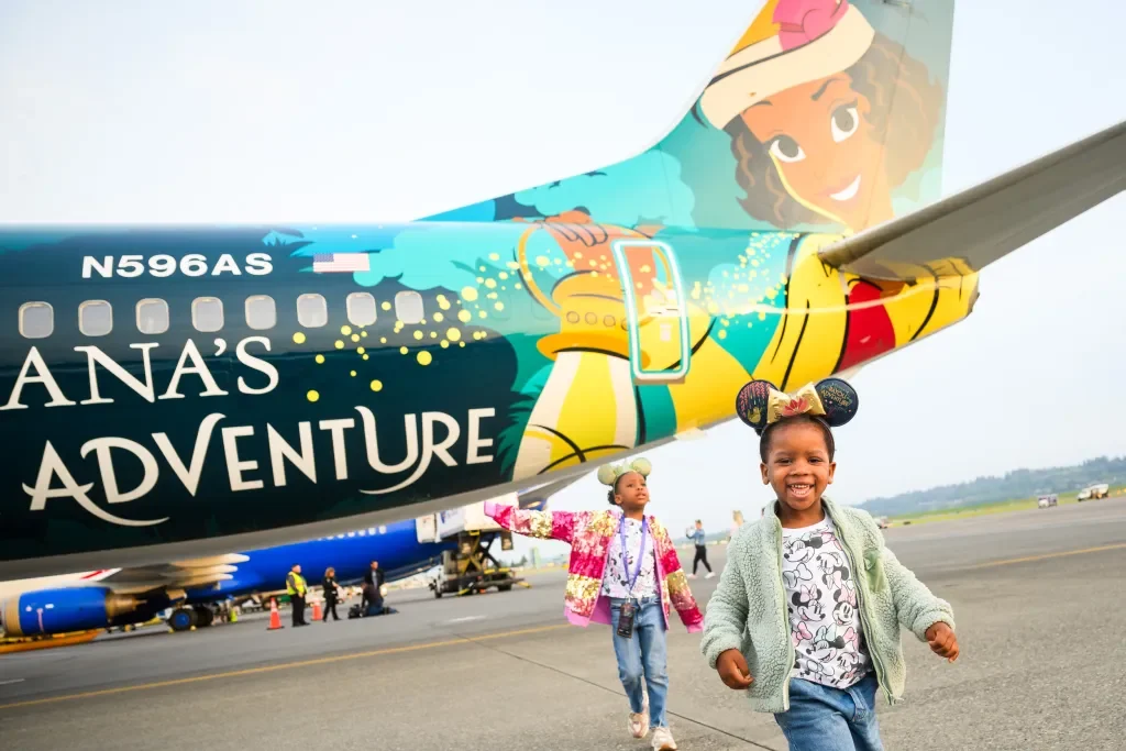 「蒂安娜的河口探險號」(Tiana’s Bayou Adventure Flyer) 「蒂安娜的河口探險號」(Tiana’s Bayou Adventure Flyer)