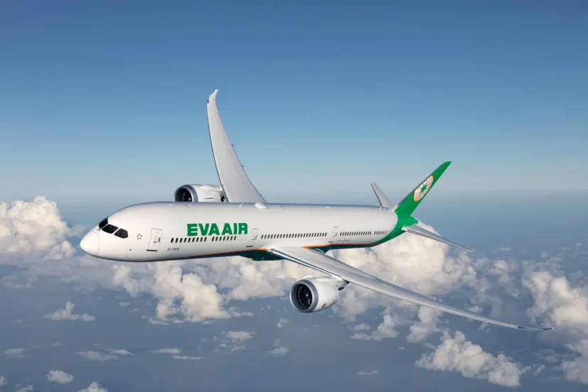 長榮航空連續13年榮獲AirlineRatings.com飛安肯定 榮獲全球最安全航空公司第8名殊榮 - 這裡胡說 JL TALKS
