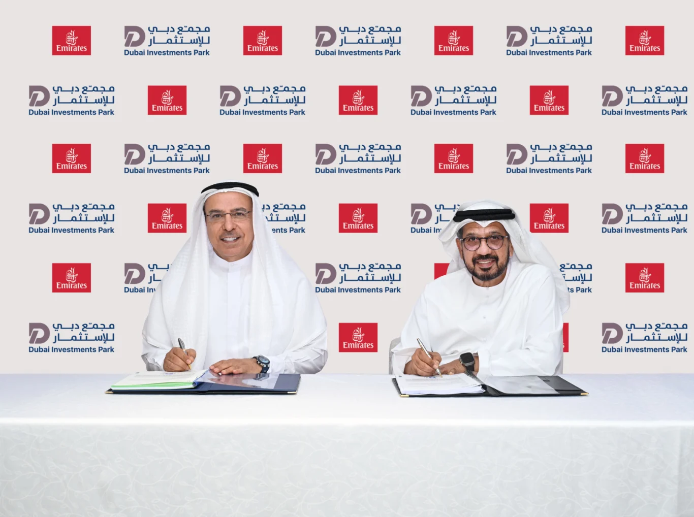 阿聯酋航空與杜拜投資公園簽署協議為新空服員村取得用地- 傑西大叔x 這裡胡說