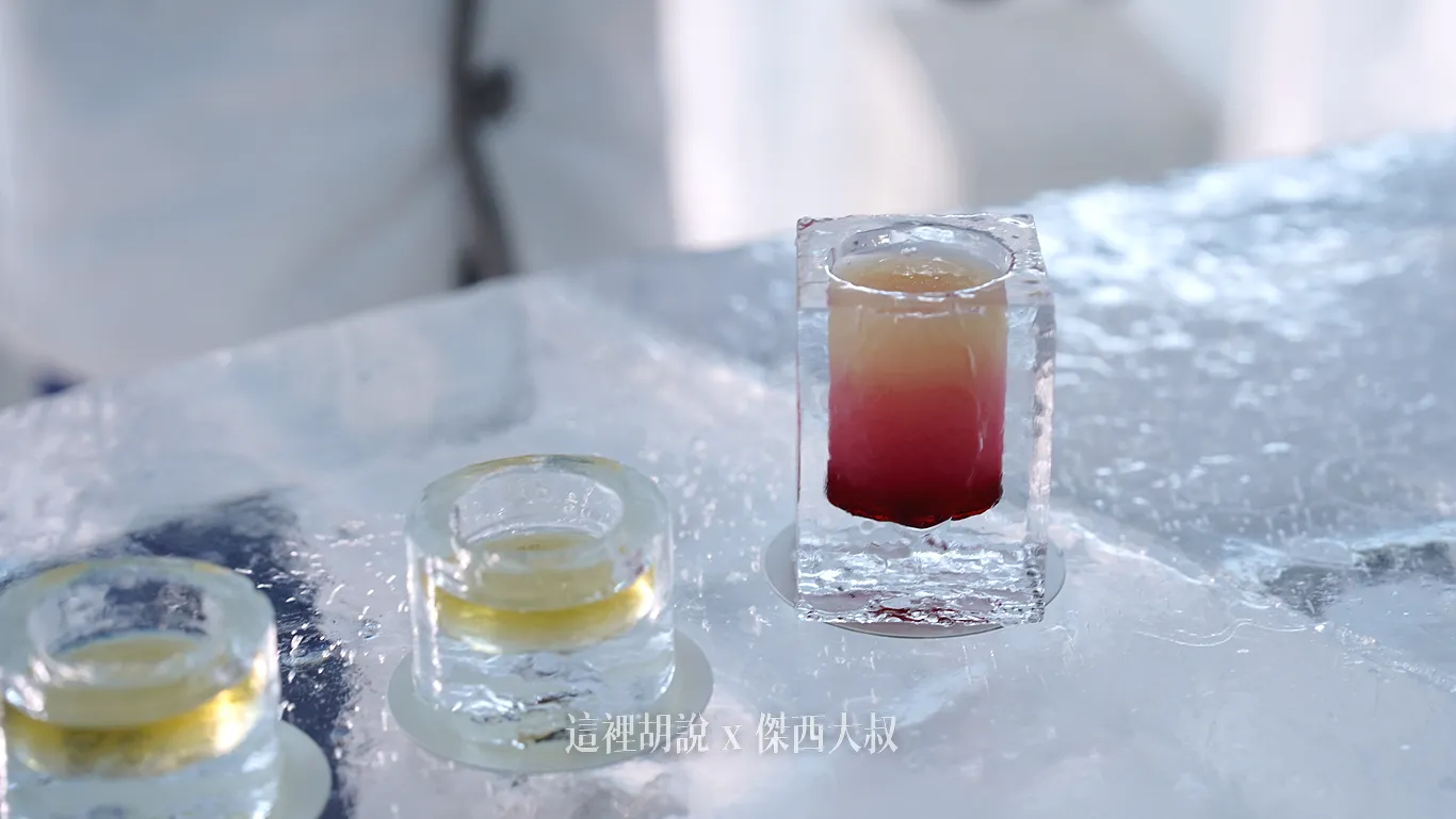 連烈酒都有專用的小酒杯 連烈酒都有專用的小酒杯