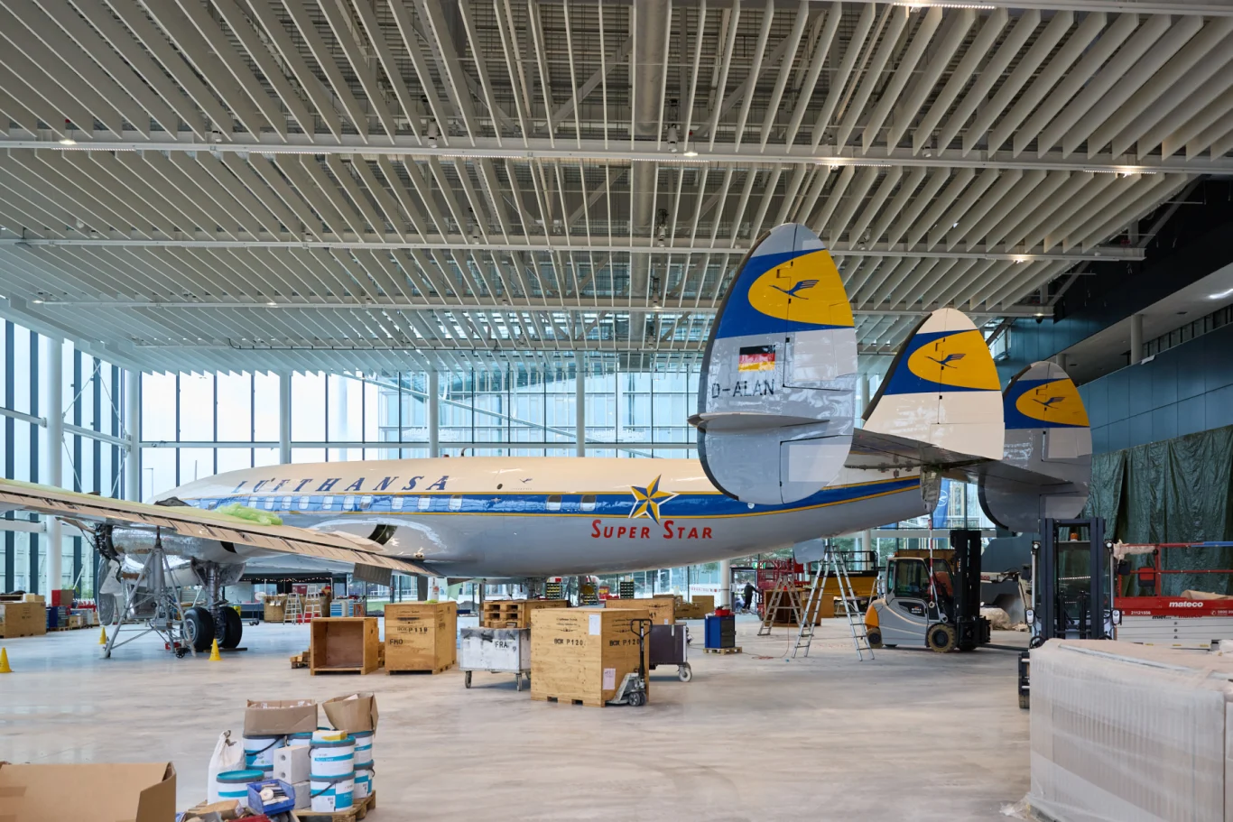 漢莎航空完成復古塗裝A321 以歷史悠久的復刻『洛克希德超級星座號』展現百年飛行風采：復古塗裝A321