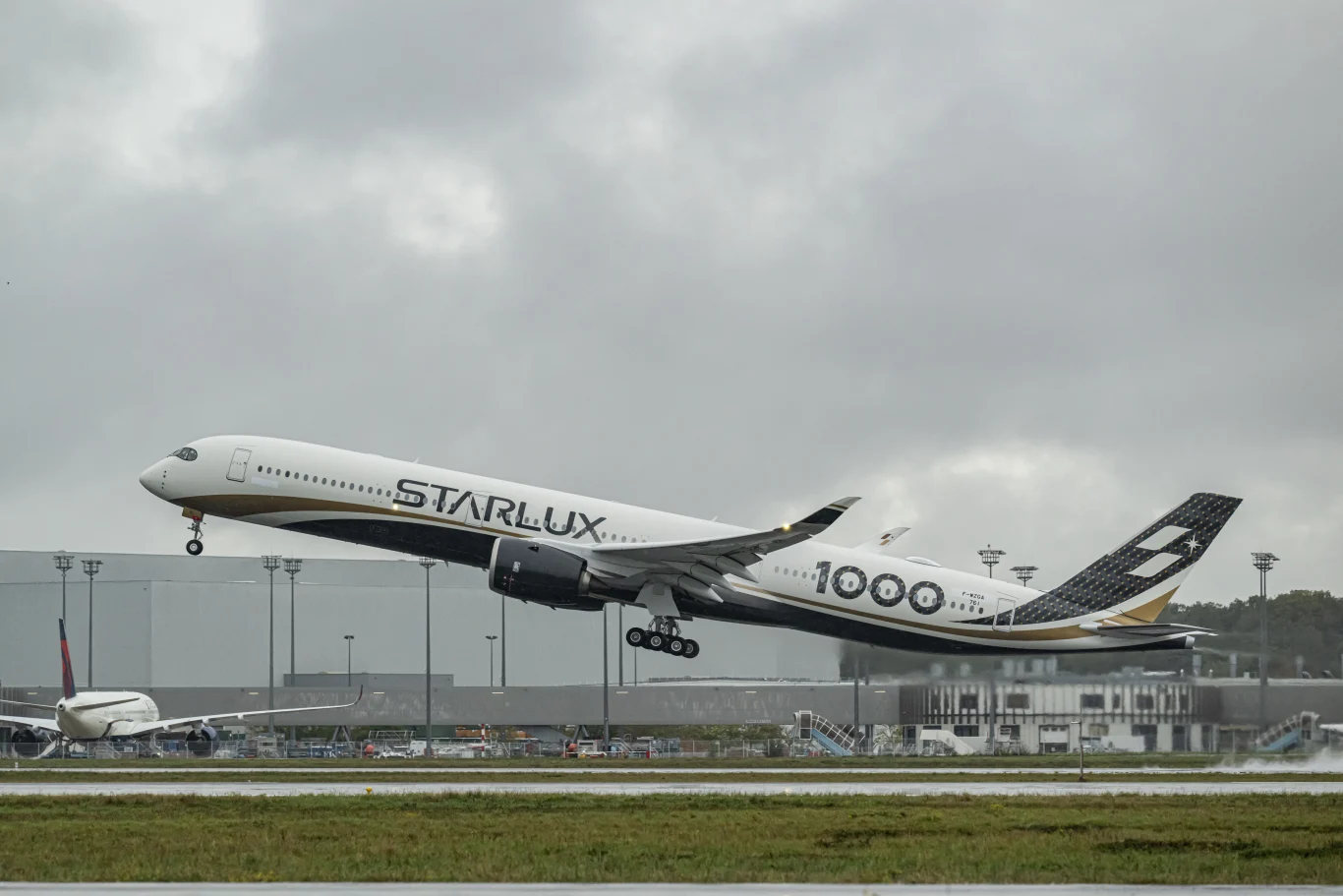 空中巴士新聞：星宇航空接收第一台A350-1000 - 這裡胡說 JL TALKS
