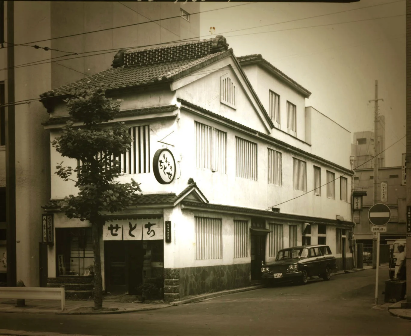 老鋪和菓子店【築地千歲】推出季節限定和風甜點「千歲草莓餅」，2 月 13 日起正式在羽田機場發售！：品牌資訊