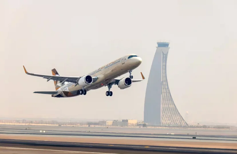 阿提哈德航空  2025 年利潤創紀錄 6.98 億美元） 創下歷史上最強勁的表現 - 這裡胡說 JL TALKS