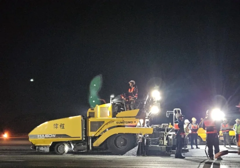 桃園機場3月進行南跑道定期歲修 會在不影響營運的凌晨施工 - 這裡胡說 JL TALKS