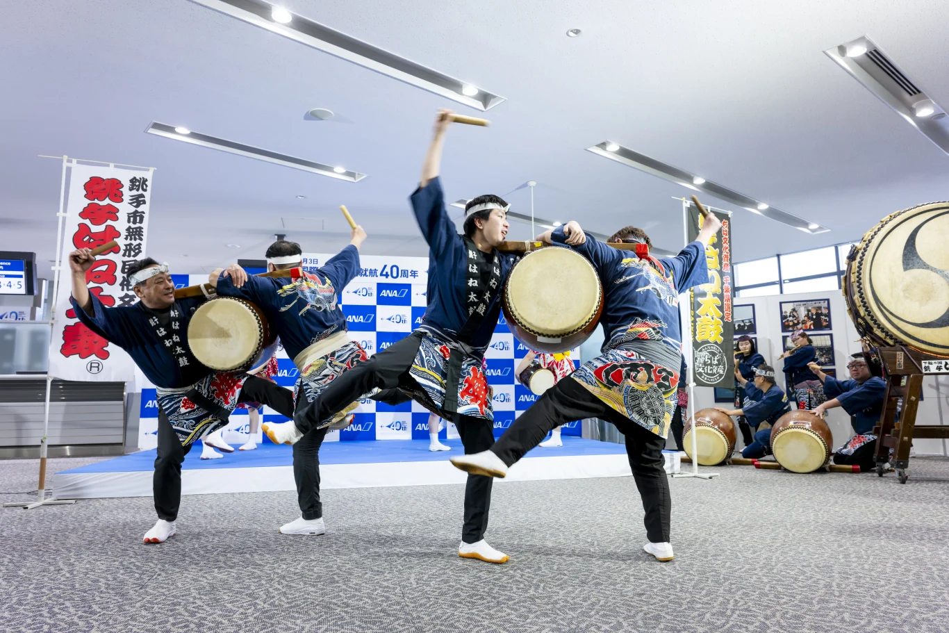 全日本空輸 (ANA) 慶祝國際定期航班開航 40 週年 - 這裡胡說 JL TALKS