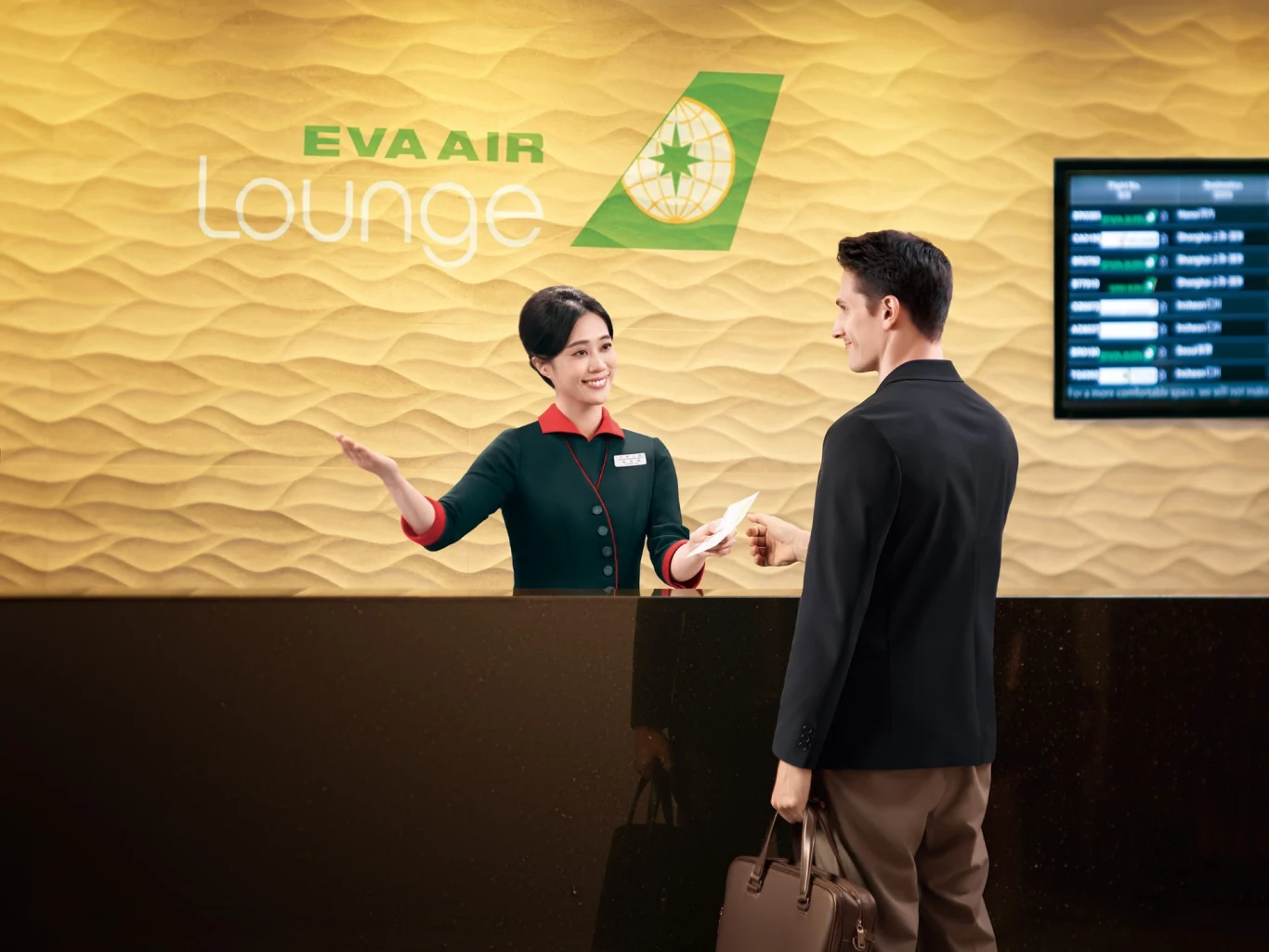 長榮航空推出貴賓室數位服務平台「EVA iLOUNGE」提供旅客數位資訊 - 這裡胡說 JL TALKS
