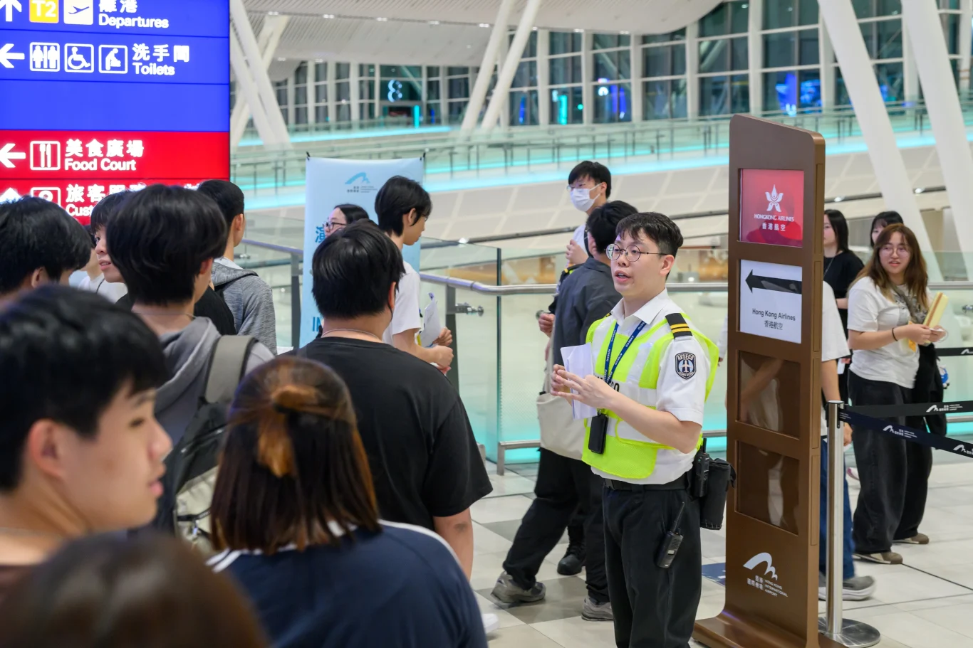 香港國際機場舉行年度演習加強應對颱風季節的準備:模擬極端天氣下的應變措施 香港國際機場舉行年度演習加強應對颱風季節的準備:模擬極端天氣下的應變措施