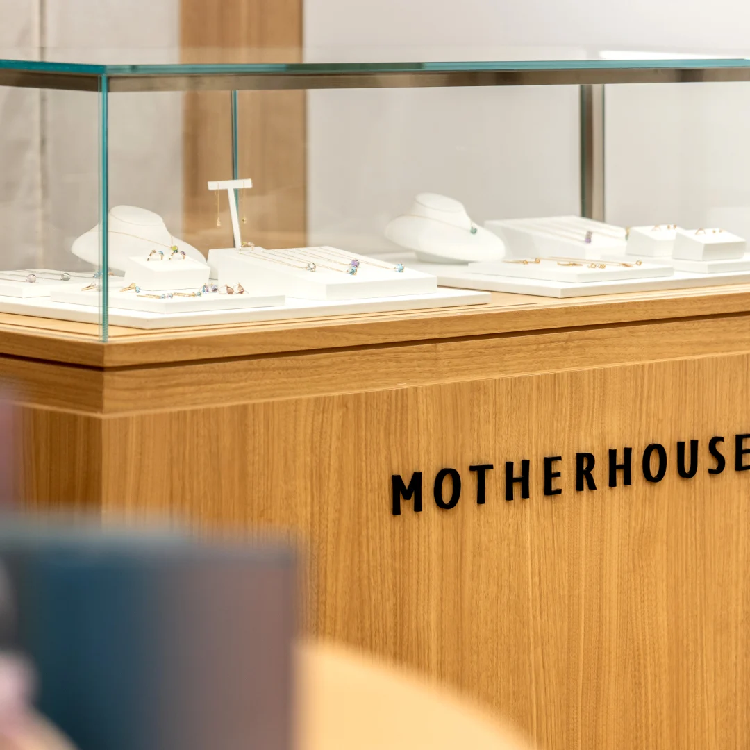 Motherhouse 進駐羽田機場花園開設全新門市 機場限定商品 NIPPON Charm - 這裡胡說 JL TALKS