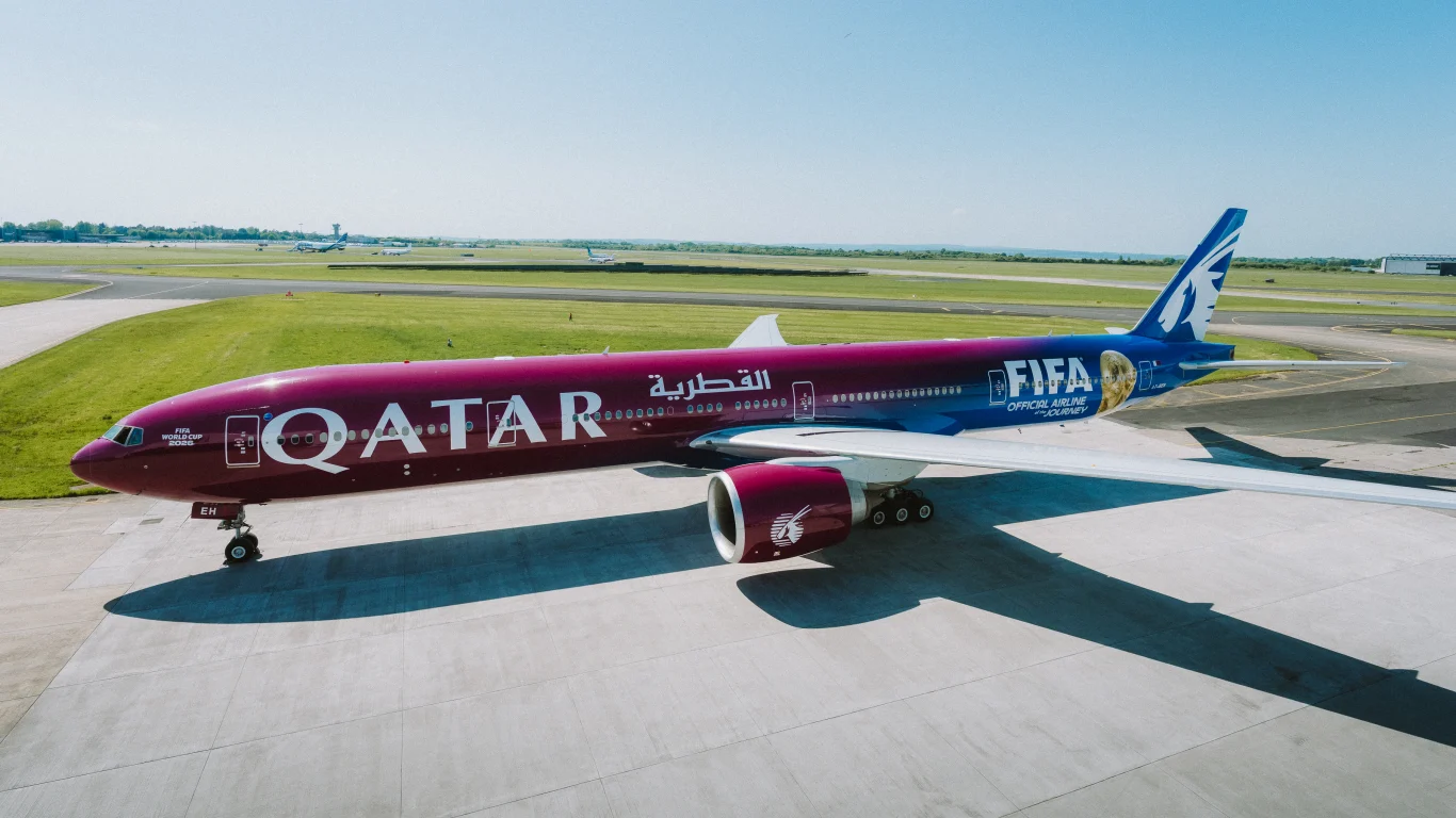 卡達航空揭曉 FIFA 特別彩繪機與專屬客製機上體驗 - 這裡胡說 JL TALKS