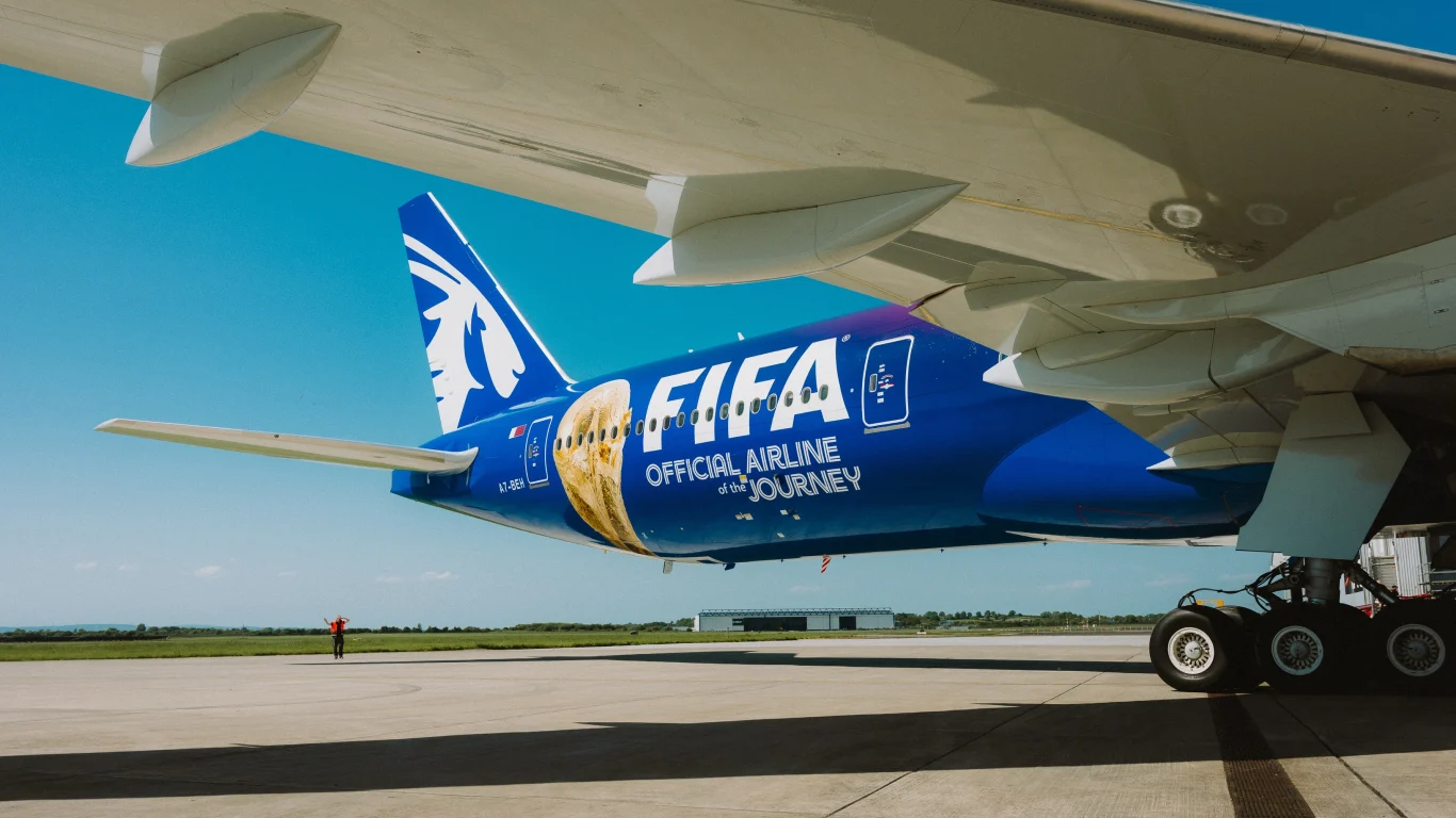 卡達航空揭曉 FIFA 特別彩繪機與專屬客製機上體驗：承襲 2022 年輝煌成果，開啟世界盃官方航空公司新篇章