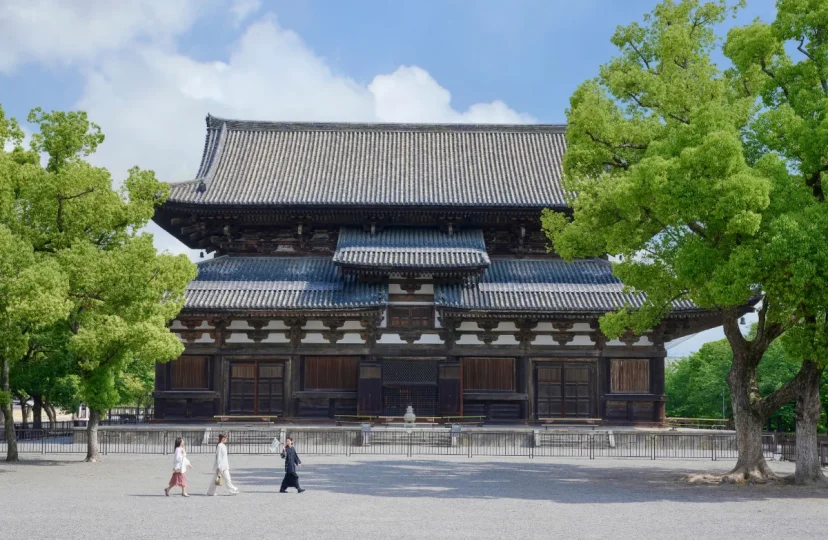 【OMO 京都三家飯店】遠離擁擠的靜謐參拜！夏季京都尋求清涼的「清晨消暑參拜之旅」全新登場 - 這裡胡說 JL TALKS