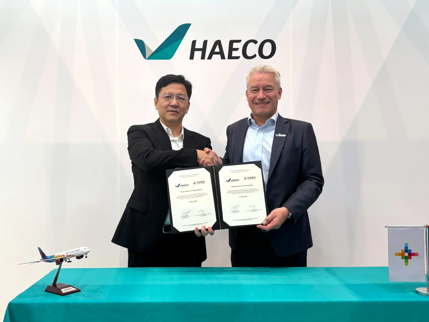 港機集團與中州航空簽署合作備忘錄 建立波音 777 貨機機隊支援策略合作關係：訂立三大核心框架 全方位支援貨機機隊維修