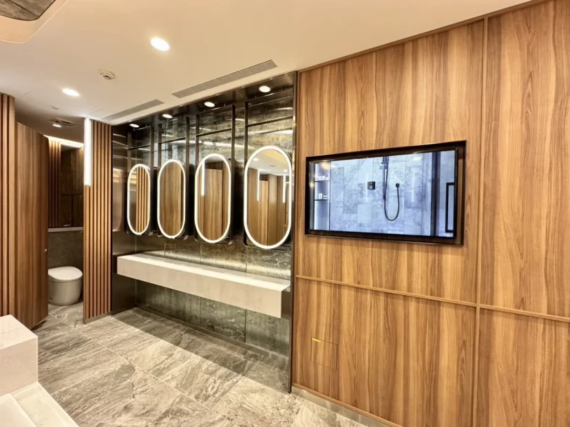 Taoyuan Airport’s Hidden Gem: The Ultra-Luxury TOTO Restrooms and New Dining in Terminal 2, Zone D - 這裡胡說 JL TALKS