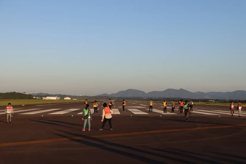 漫步機場旭日初升時刻：富士山靜岡機場「跑道漫步巡禮 2026」將於 9 月 5 日登場 - 這裡胡說 JL TALKS