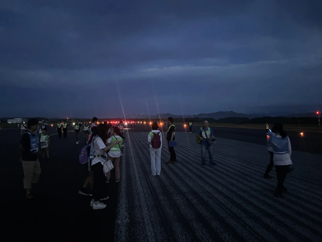 漫步機場旭日初升時刻：富士山靜岡機場「跑道漫步巡禮 2026」將於 9 月 5 日登場 - 這裡胡說 JL TALKS