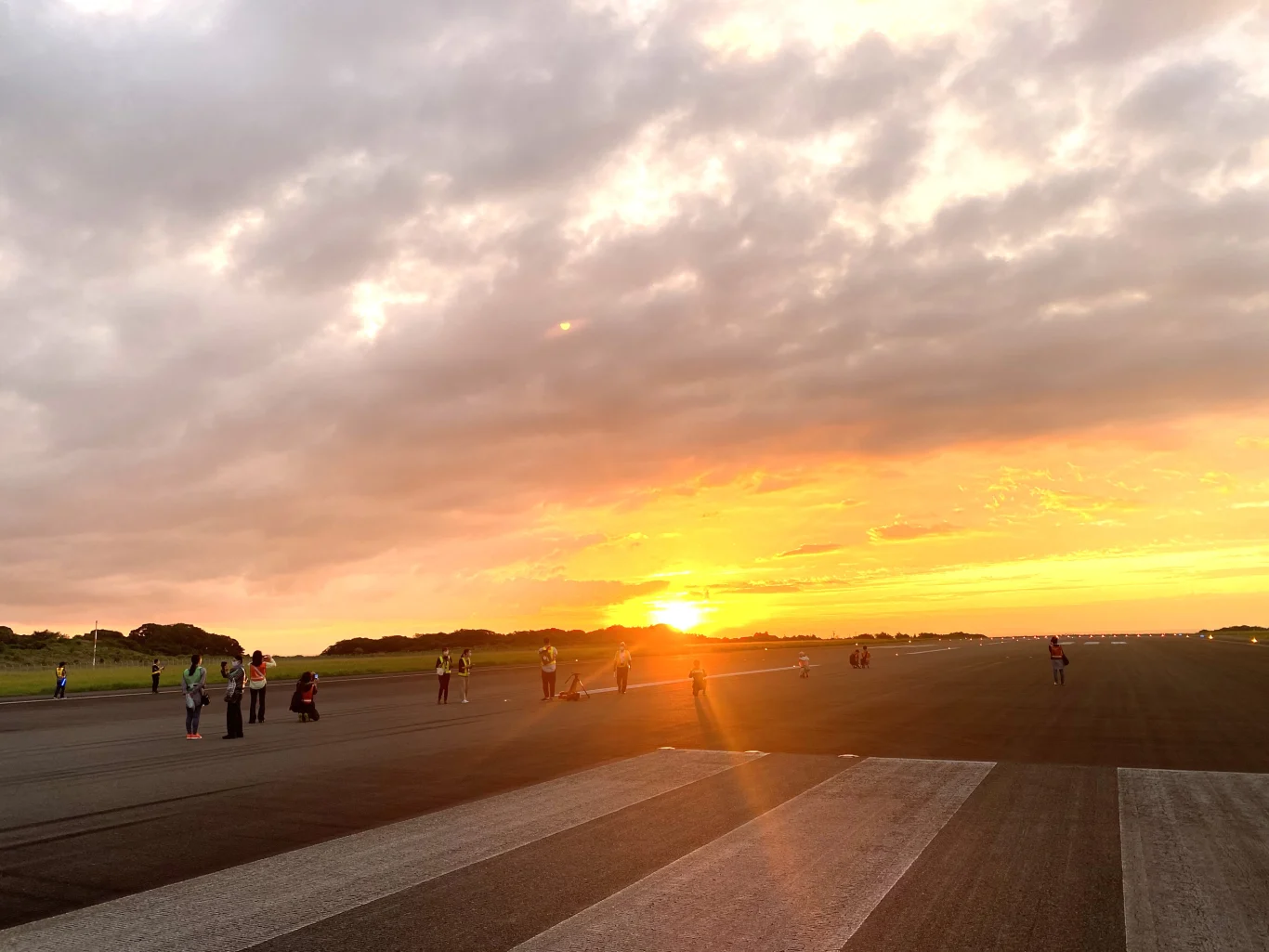 漫步機場旭日初升時刻：富士山靜岡機場「跑道漫步巡禮 2026」將於 9 月 5 日登場 - 這裡胡說 JL TALKS