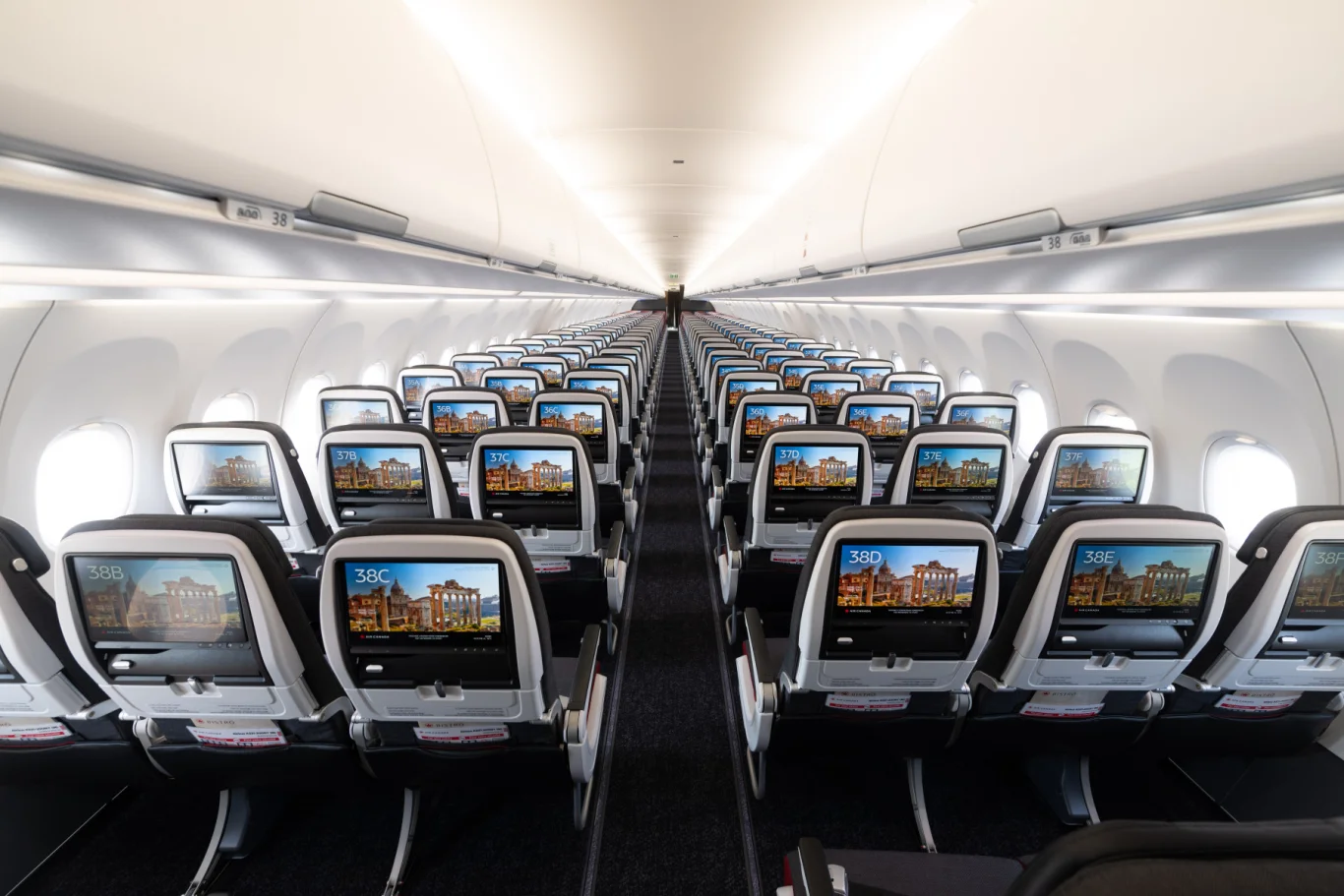 加拿大航空開啟「溫暖人心」新紀元：首架空中巴士 A321XLR 商業航班起飛：全新「溫暖人心」客艙標準帶來舒適升級與 4K 螢幕體驗