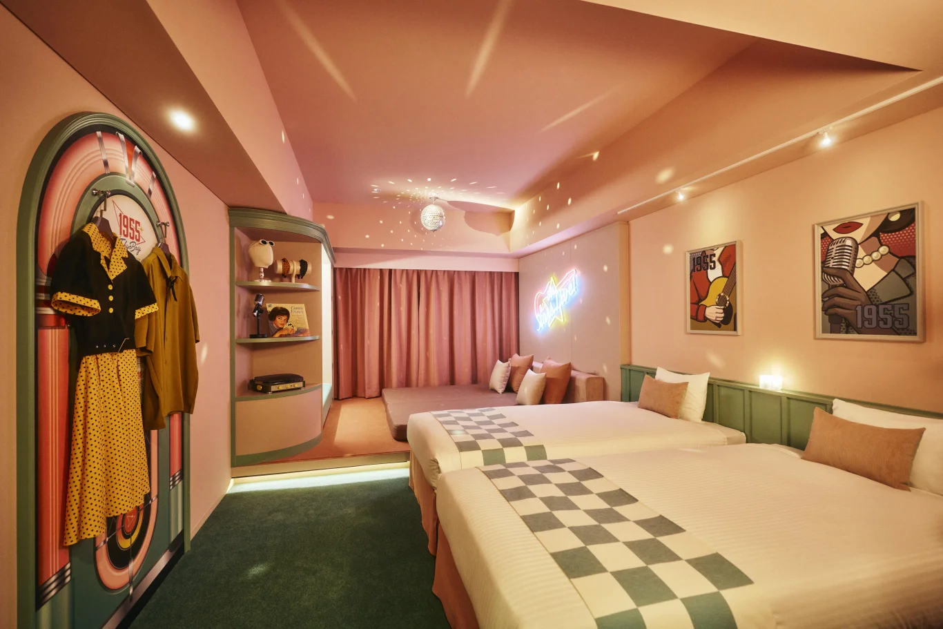 50s Stardom Room 全景 50s Stardom Room 全景