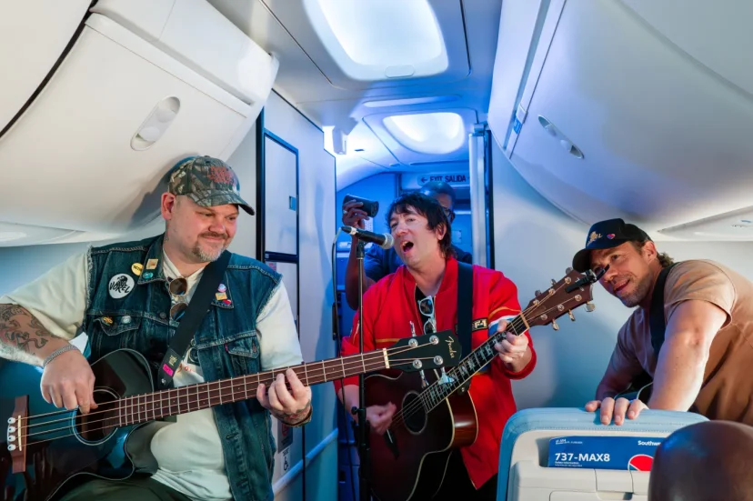 西南航空唱響高空：攜手 Plain White T's 於 35,000 英呎高空慶祝 Live at 35 計劃 15 週年 - 這裡胡說 JL TALKS