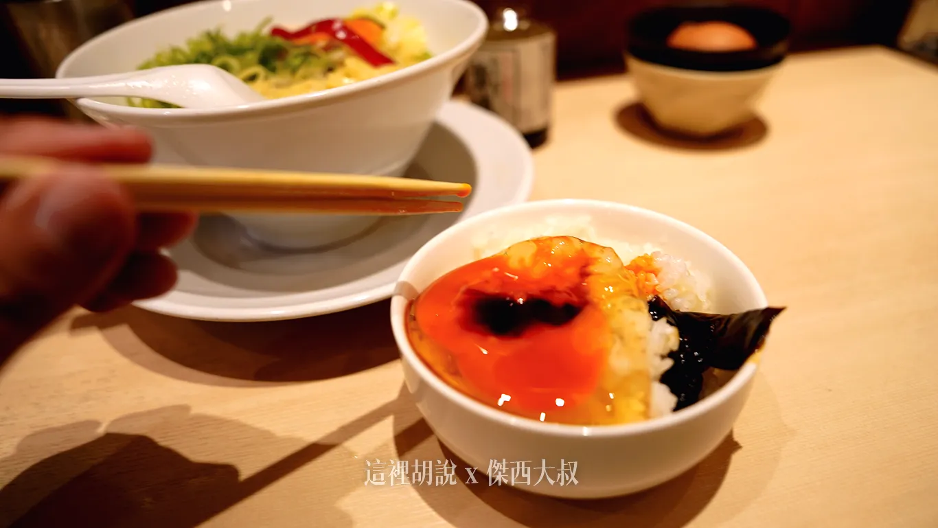 非常讚嘆日本的雞蛋,新鮮到可以做這樣的拌飯 非常讚嘆日本的雞蛋,新鮮到可以做這樣的拌飯