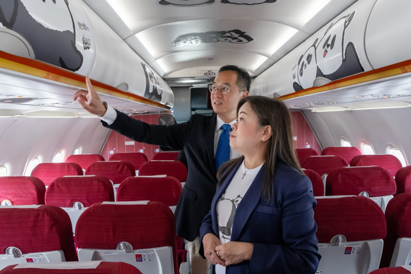 香港航空 X 海洋公園 Panda Friends 彩繪客機全面升級：全方位沉浸式體驗 由登機一刻起展開的大熊貓之旅