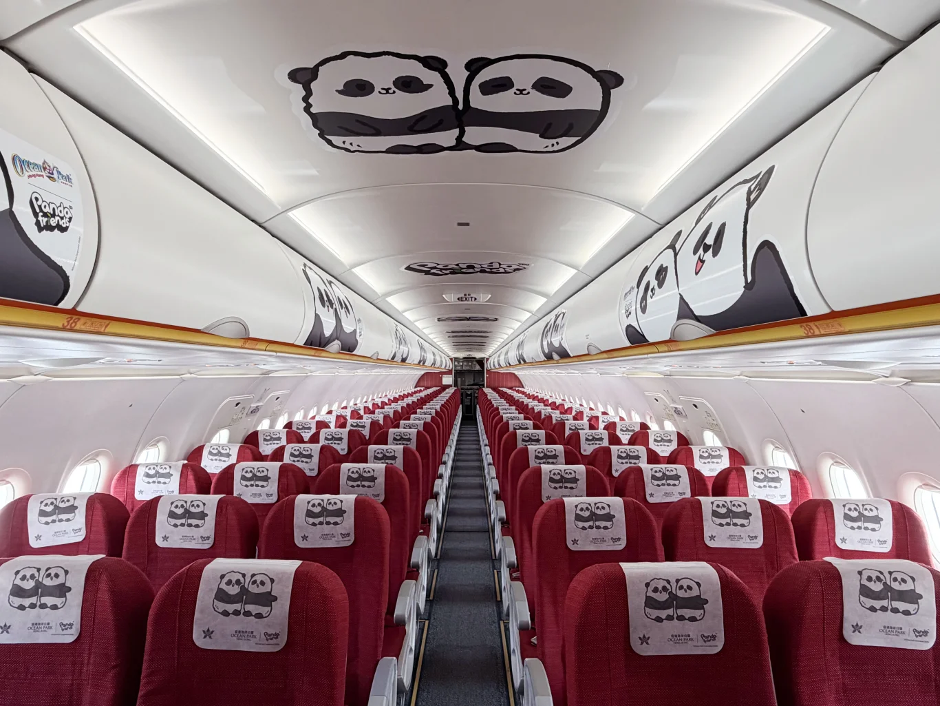 香港航空 X 海洋公園 Panda Friends 彩繪客機全面升級：全方位沉浸式體驗 由登機一刻起展開的大熊貓之旅