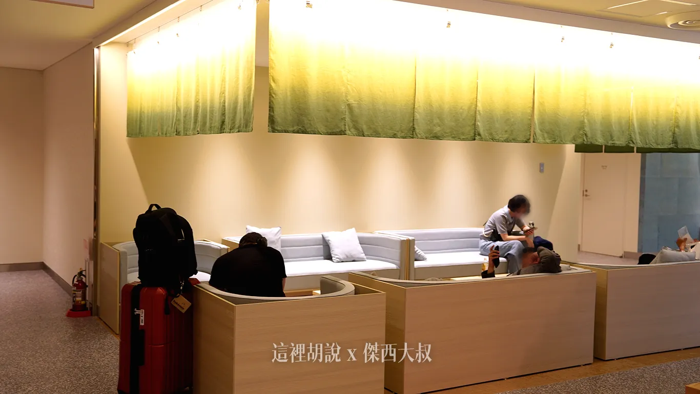 成田機場第一航廈最新空間 四季彩花園 SHIKISAI GARDEN 免費休息區：休息空間
