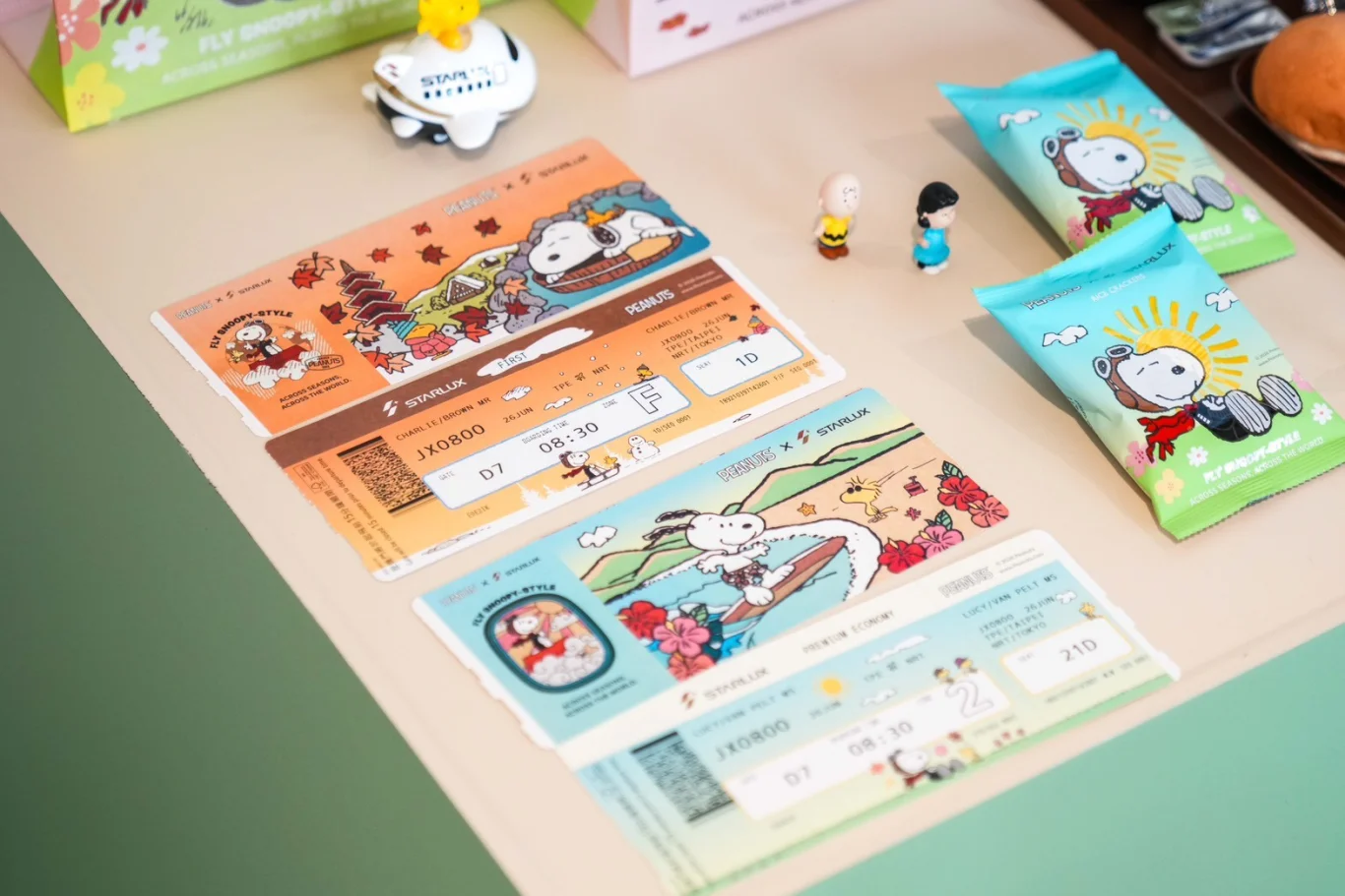 SNOOPY 主題航班：彩繪登機證