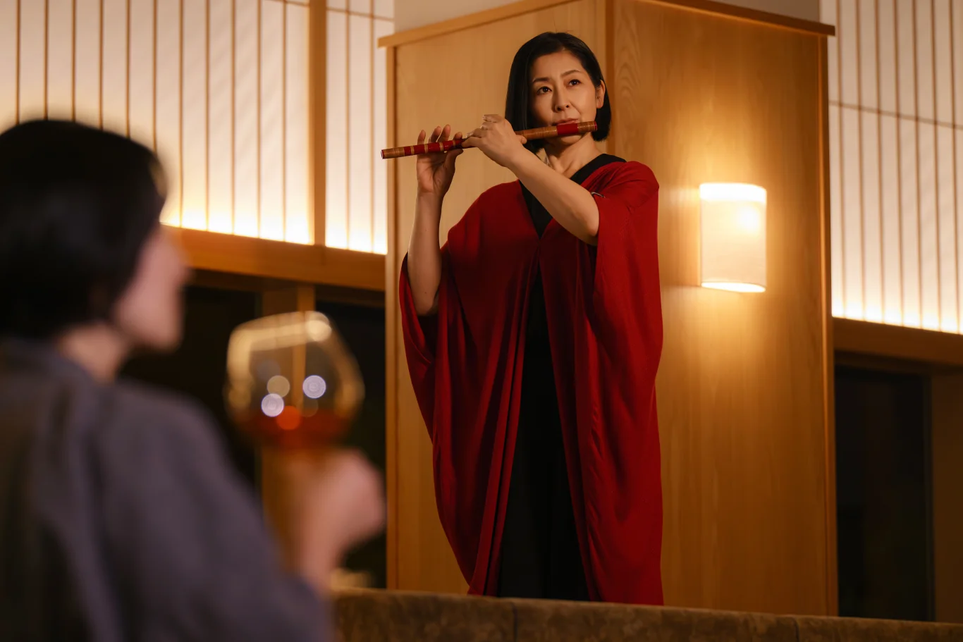 晚餐後 21:00 起於「宵月沙龍」進行現場演奏,每日輪番帶來不同的和洋樂器演出。 晚餐後 21:00 起於「宵月沙龍」進行現場演奏,每日輪番帶來不同的和洋樂器演出。