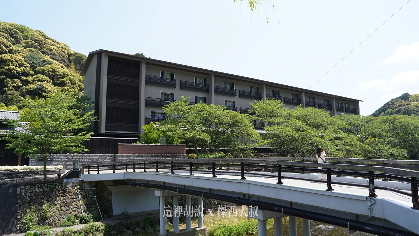 旅客會比較常使用河川這一側的旅客出入大門 旅客會比較常使用河川這一側的旅客出入大門