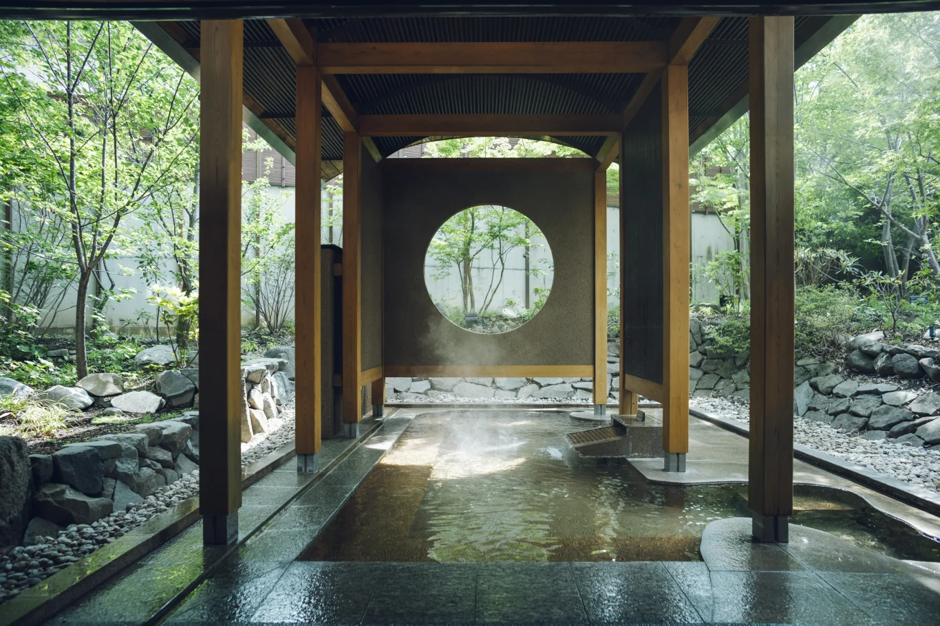 星野集團「界 松本」8月4日重新開幕 感受信州葡萄酒與音樂的溫泉旅宿：享受館內8大種類、13種風情各異的多元泡湯方式，深度享受淺間溫泉