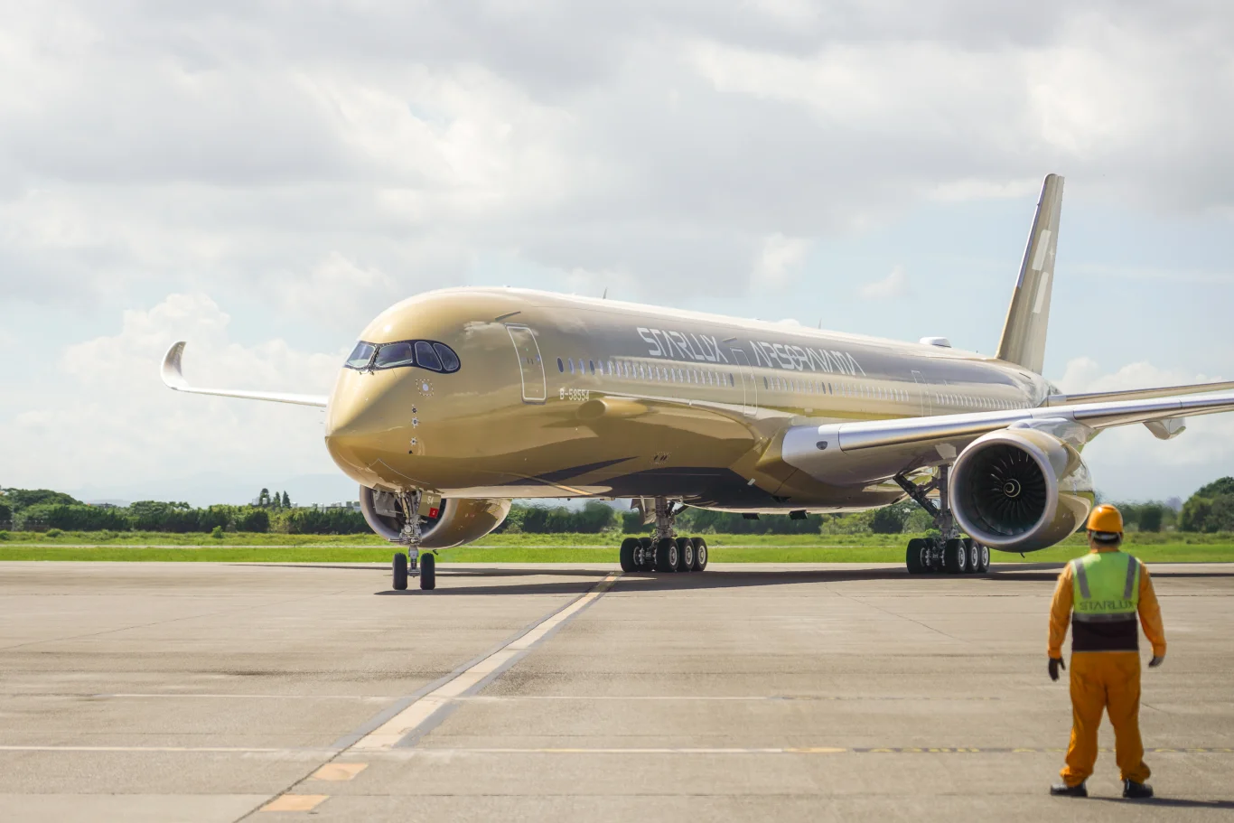 星宇航空「空山金」A350-1000抵台！8月20日首航東京成田 8月26日快閃曼谷、10月起三大航線定期飛航 - 這裡胡說 JL TALKS