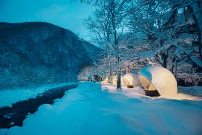 星野奧入瀨溪流飯店冬季冰瀑下午茶 暖氣圓頂帳賞雪每人8800日圓 - 這裡胡說 JL TALKS