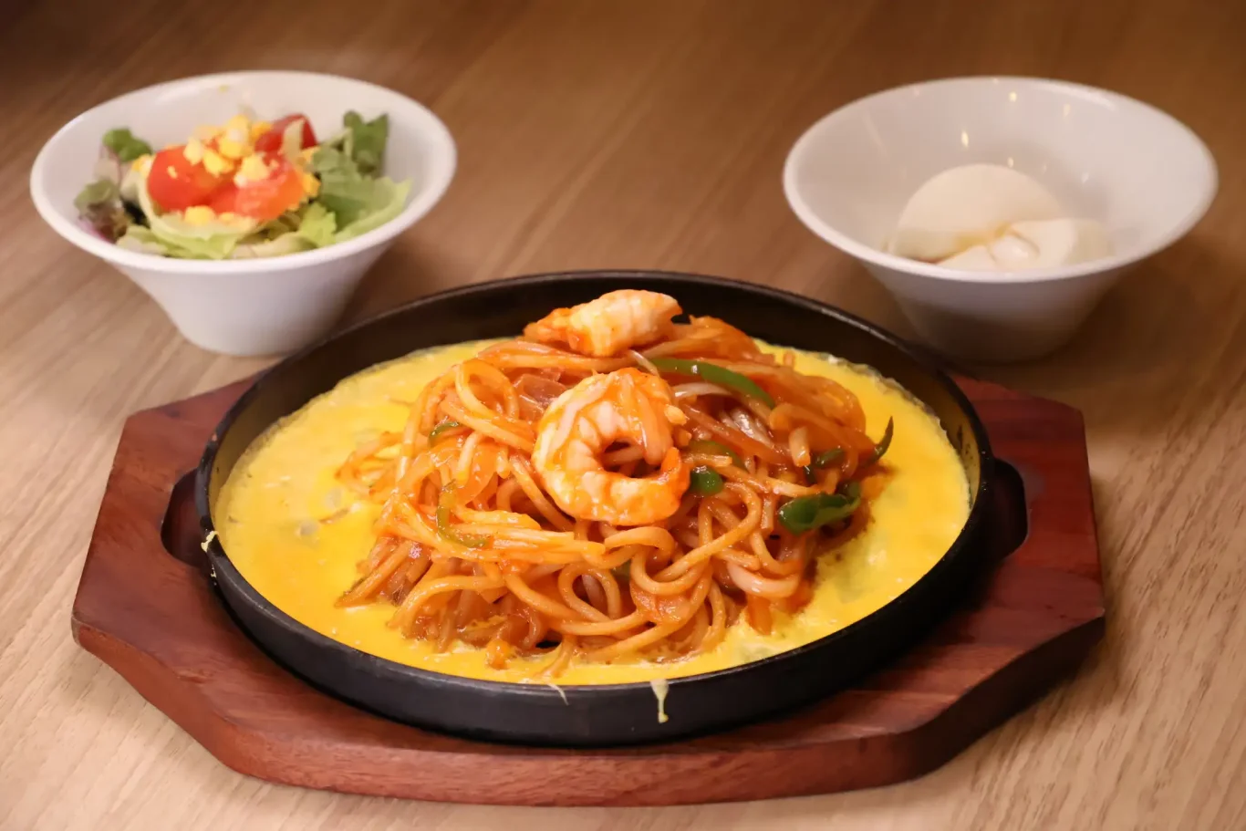 中部國際機場推動飲食多樣性認證 約30家店鋪引進逾百款素食與清真友善餐點伴手禮：名古屋經典美食與伴手禮友善化品項