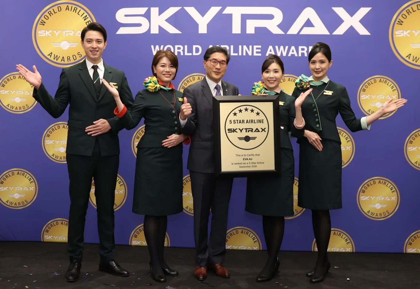 長榮航空蟬聯SKYTRAX五星奪三項第一 12月直飛德里：蟬聯11年五星級航空並奪三項全球第一