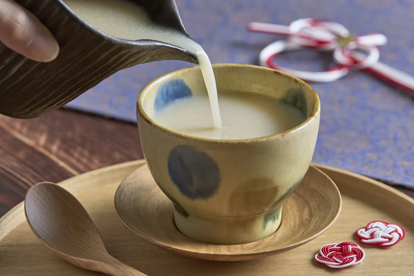 溫熱甘酒意象(無酒精) 溫熱甘酒意象(無酒精)