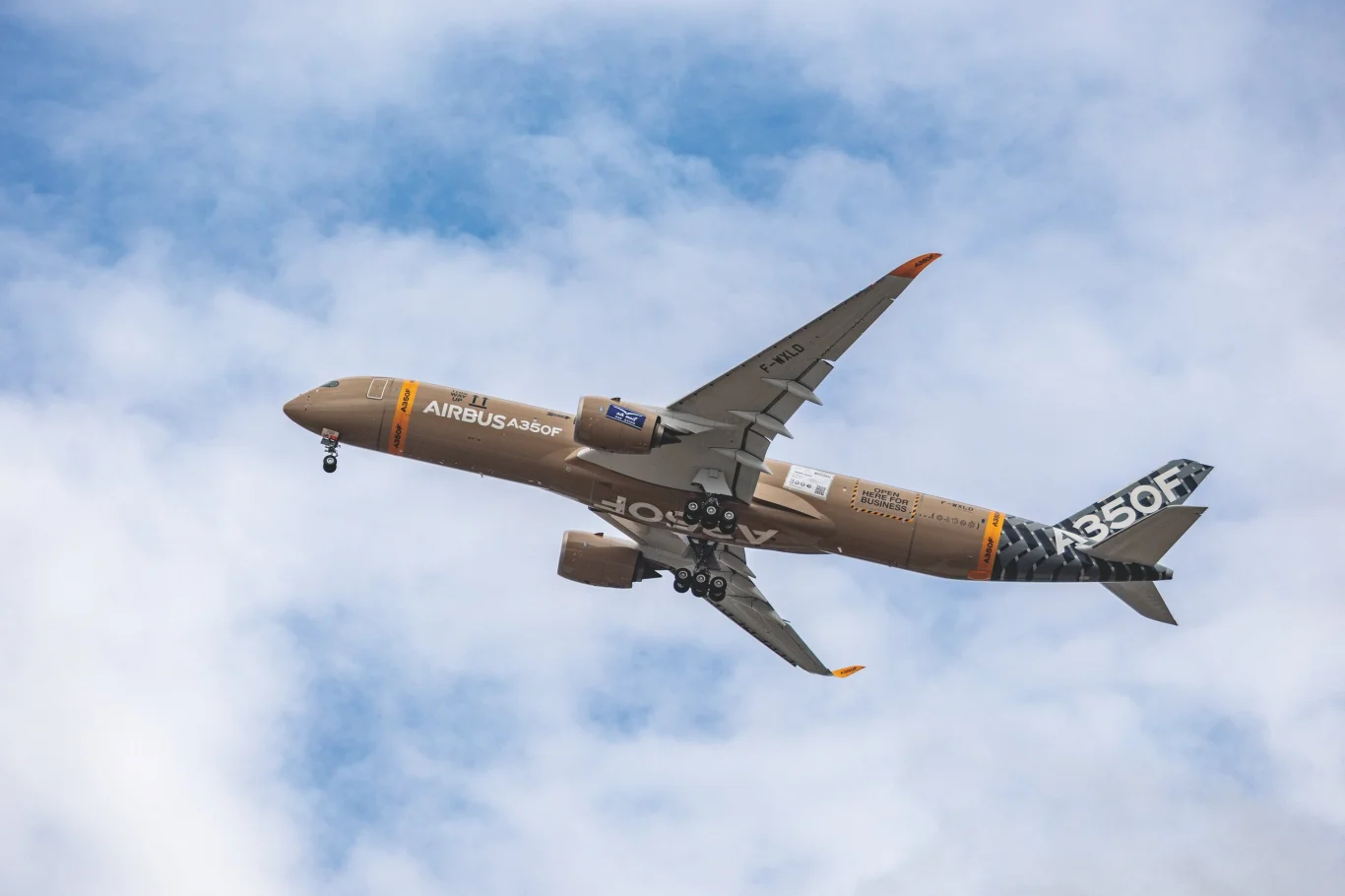 空中巴士A350F貨機完成首飛:手握115架訂單市占達59% - 這裡胡說 JL TALKS 空中巴士A350F貨機完成首飛:手握115架訂單市占達59% - 這裡胡說 JL TALKS