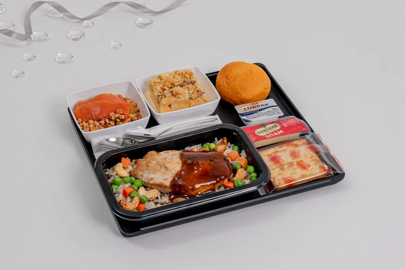 經濟艙餐飲（Economy Class Dining）