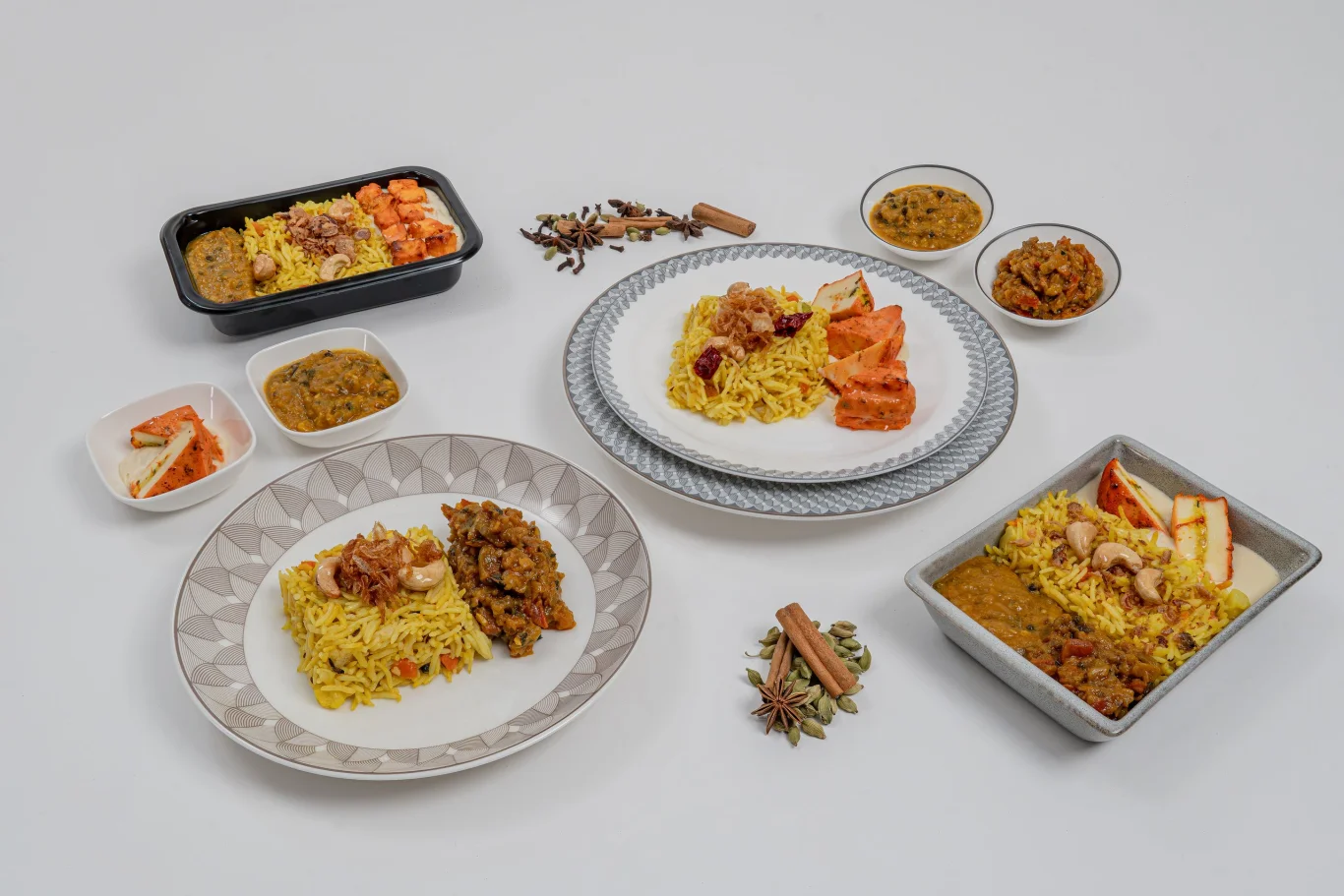 各艙等天土里烤印度乳酪（Tandoor Roasted Paneer Across Cabin Classes）