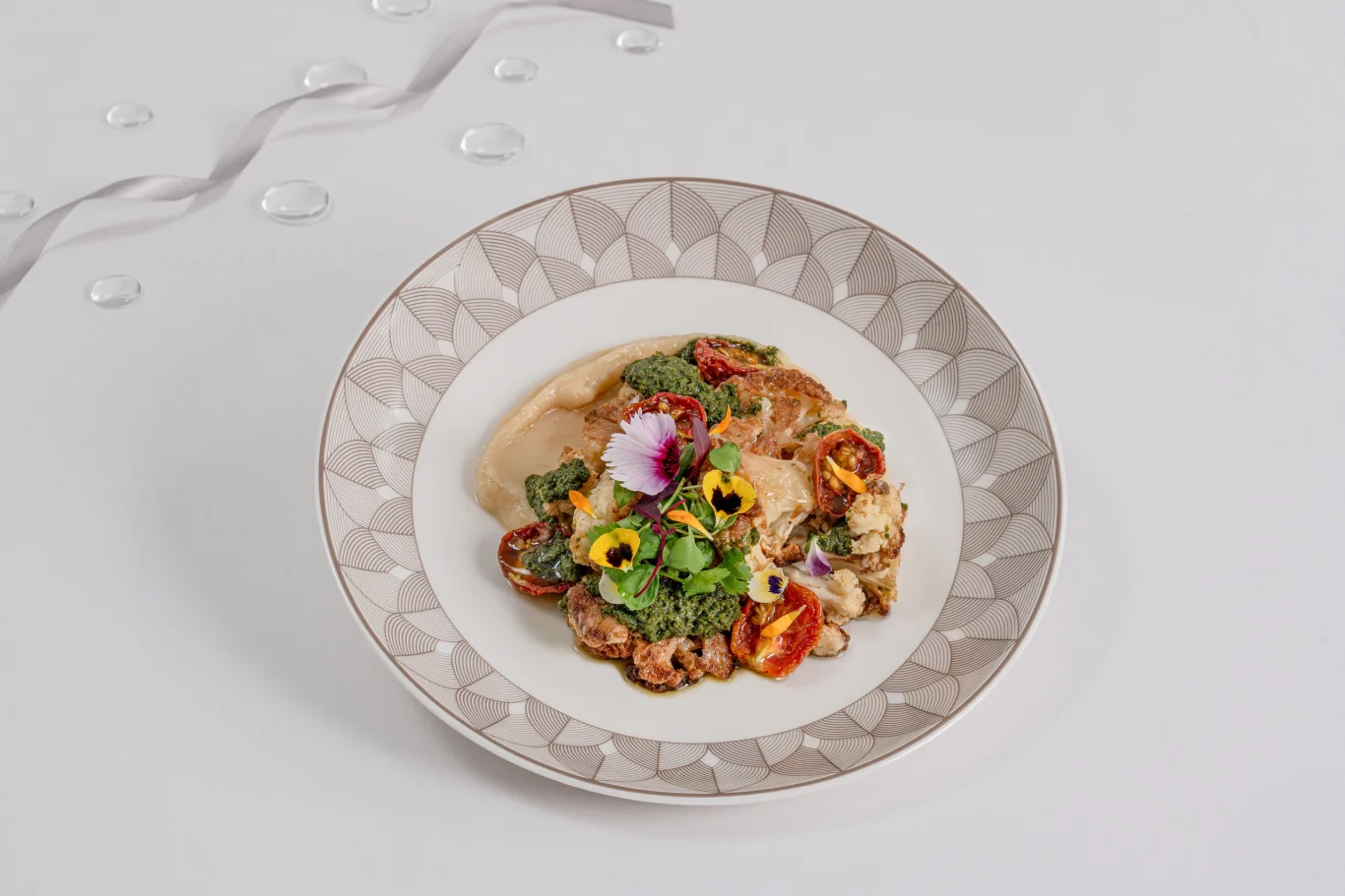 商務艙烤白花椰菜排（Business Class Roasted Cauliflower Steak）