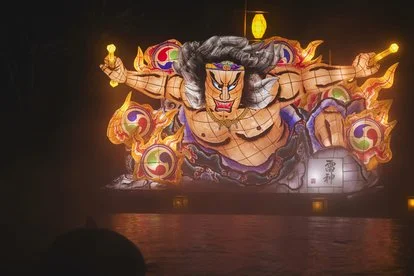 星野集團青森屋雪見露天溫泉登場：迎16年水上睡魔雷神放流 - 這裡胡說 JL TALKS