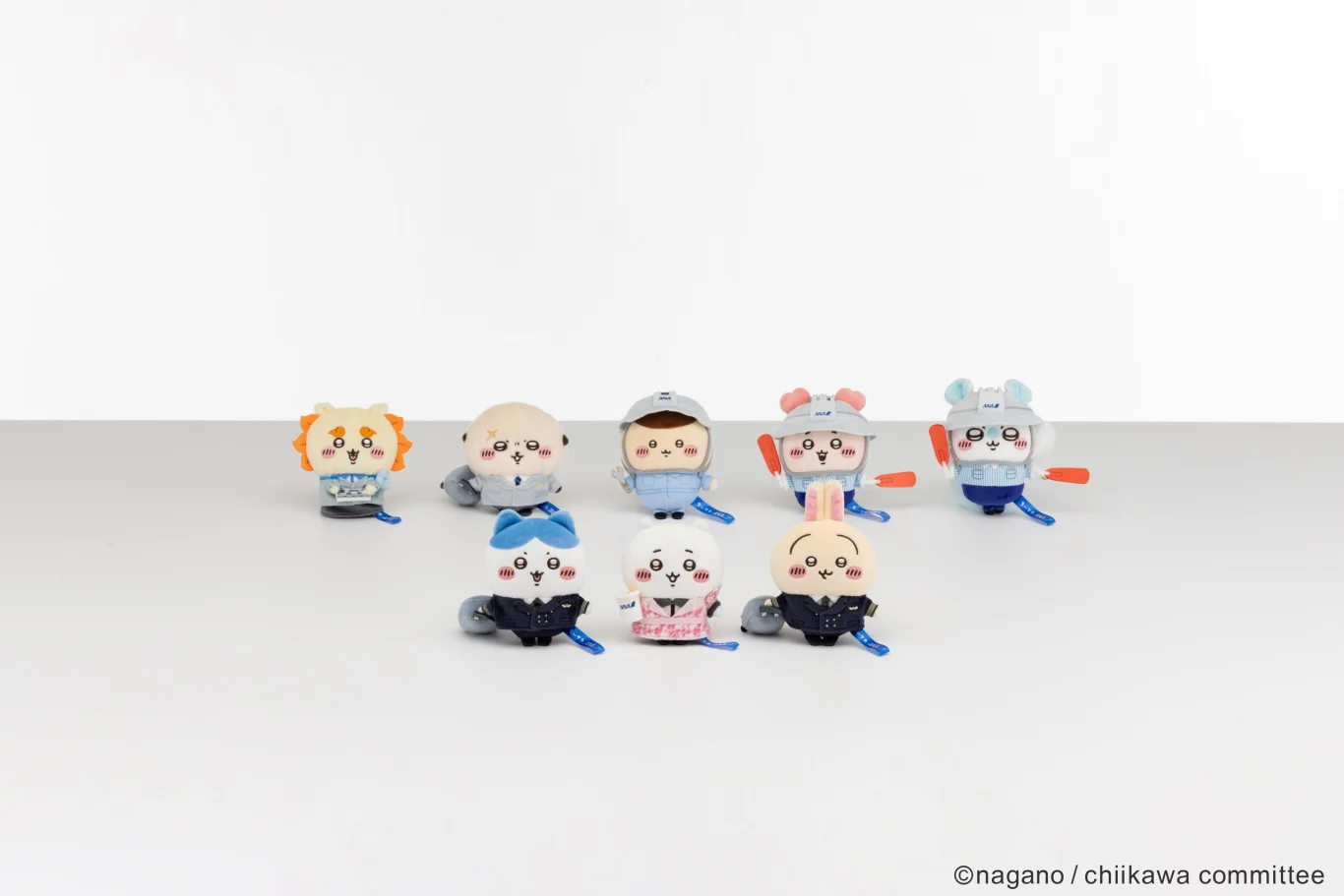 「吉伊卡哇×ANA」第一波聯名原創商品登場！換上 ANA 制服的限定造型 10/23起陸續開賣：＜吉伊卡哇×ANA＞吊飾